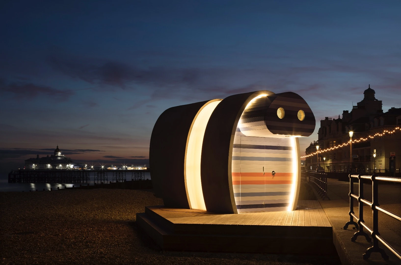 Structurally, the Spy Glass consists of precast concrete with a translucent middle section that glows at night