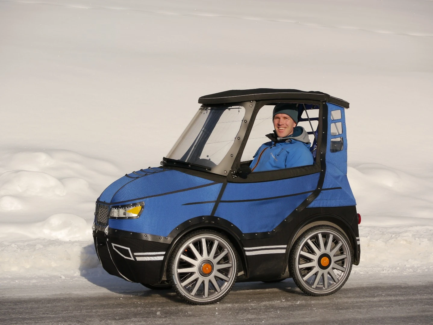 Mikael Kjellman in his PodRide prototype