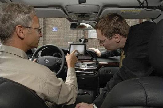 Driver-fitness safety under long-distance test conditions: The physiological data recorder for the test drivers was linked to the computer on board the new S-Class.