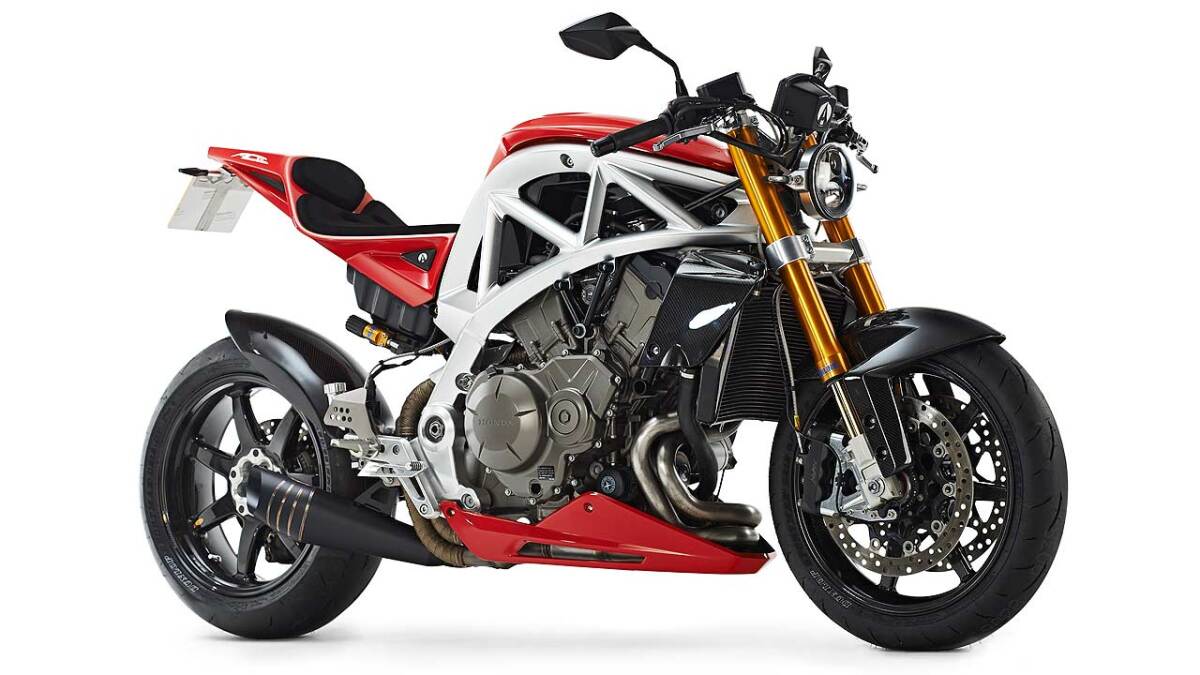 Ariel Ace as a naked streetfighter