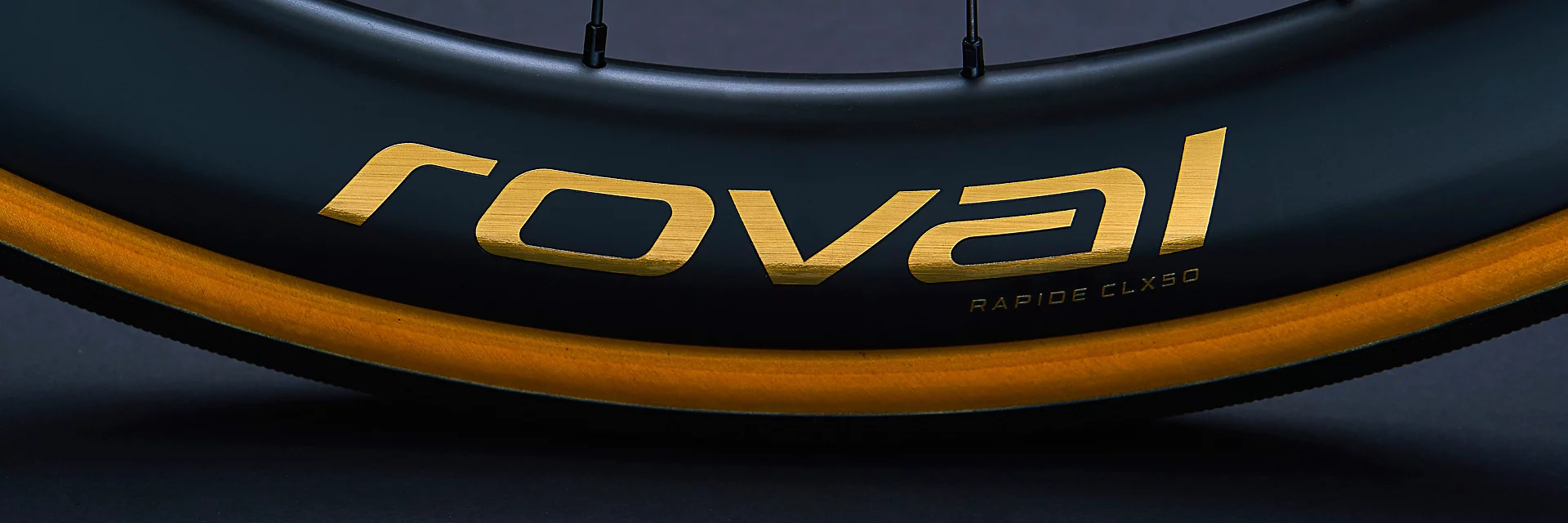 The Turbo Creo SL Founders Edition is adorned with gold foil logos, highlights and gold ceramic pulley wheels