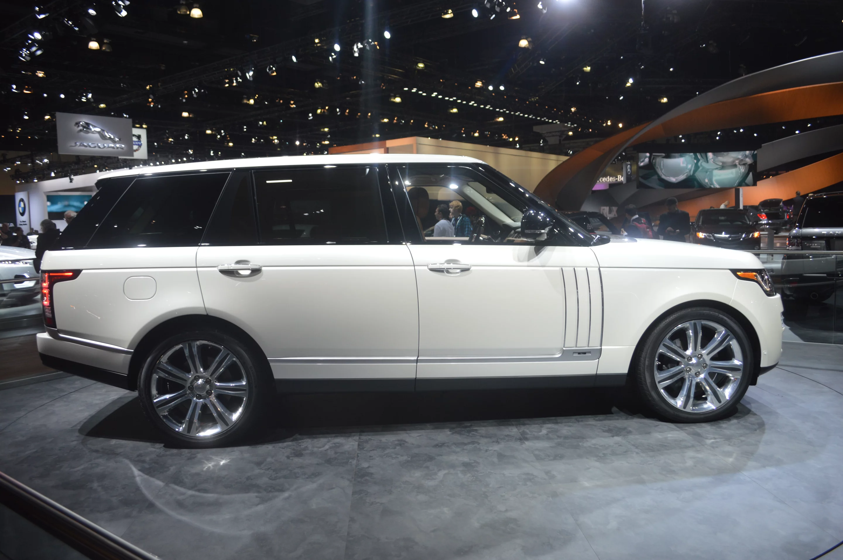 The Range Rover LWB Autobiography Black Edition has 5.5-inches (140mm) more rear seat legroom