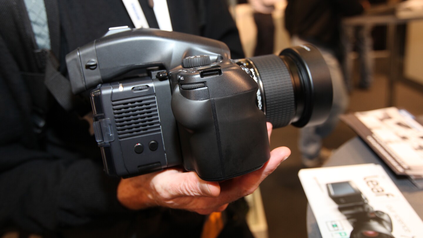 Leaf AptusII 12 the world's highest resolution digital camera back