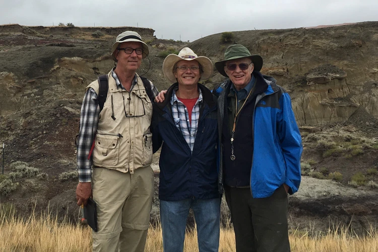 Jan Smit, Mark Richards and Walter Alvarez at the North Dakota site of dinosaur-killing meteor’s first victims
