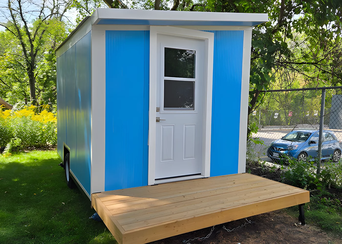 Tiny Tiny Homes has also created a larger 96-sq-ft (8.9-sq-m) version of its tiny house