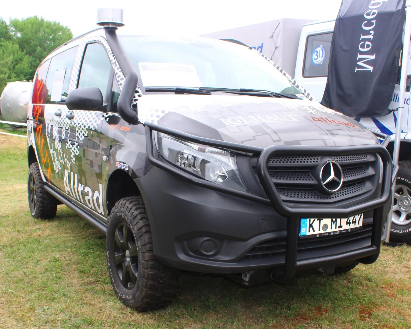 Ruggedized Mercedes van from Iglhaut Allrad