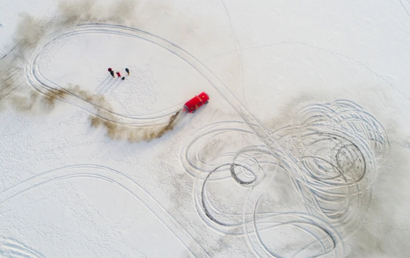 Ballet in the Snowfield: Commended in the Abstract category