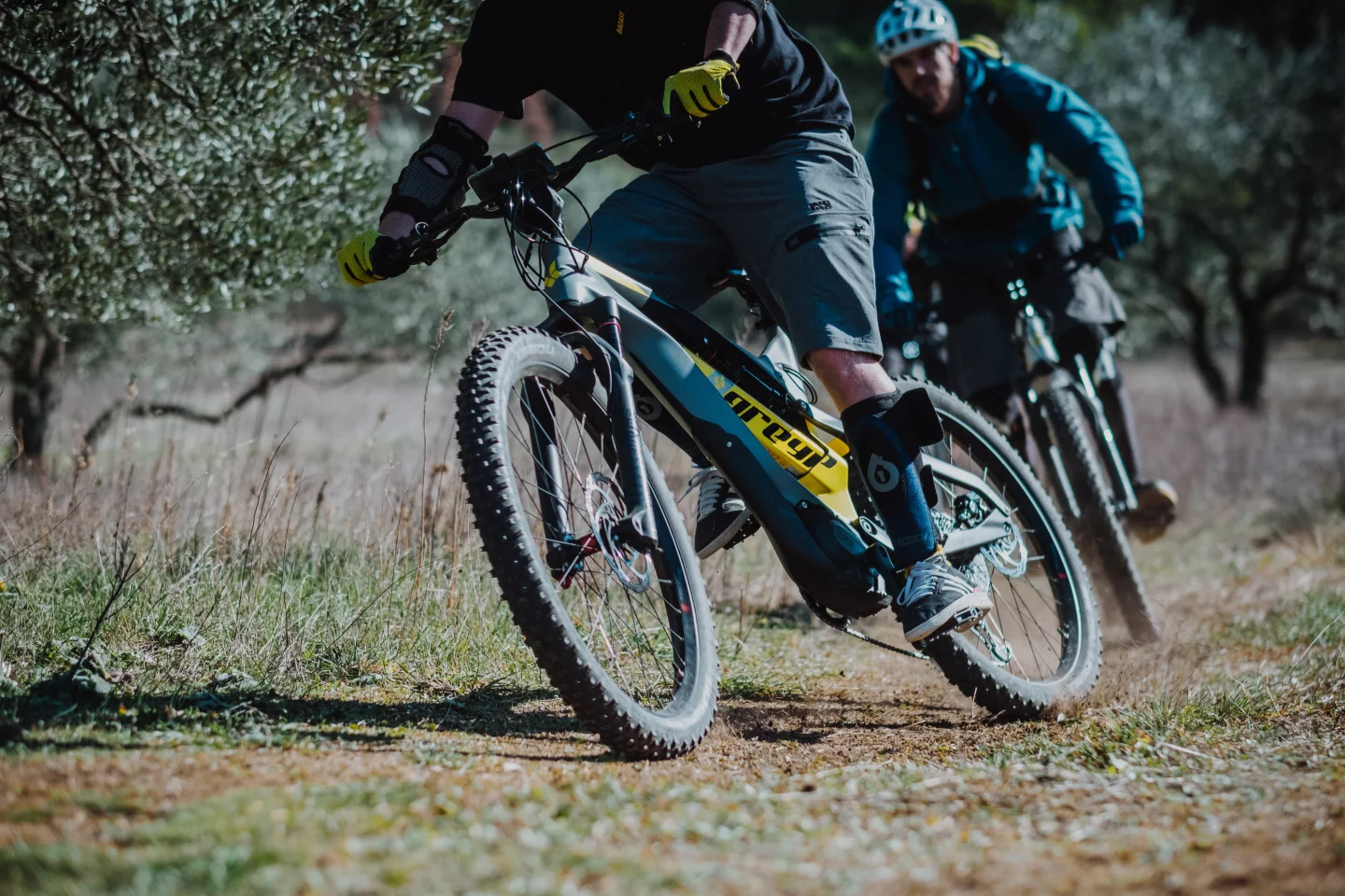 The Greyp G6 is always connected to the internet thanks to an integrated eSIM module