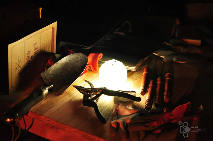 Rechargeable DodecadoPlus can be used for lighting an awkward workspace