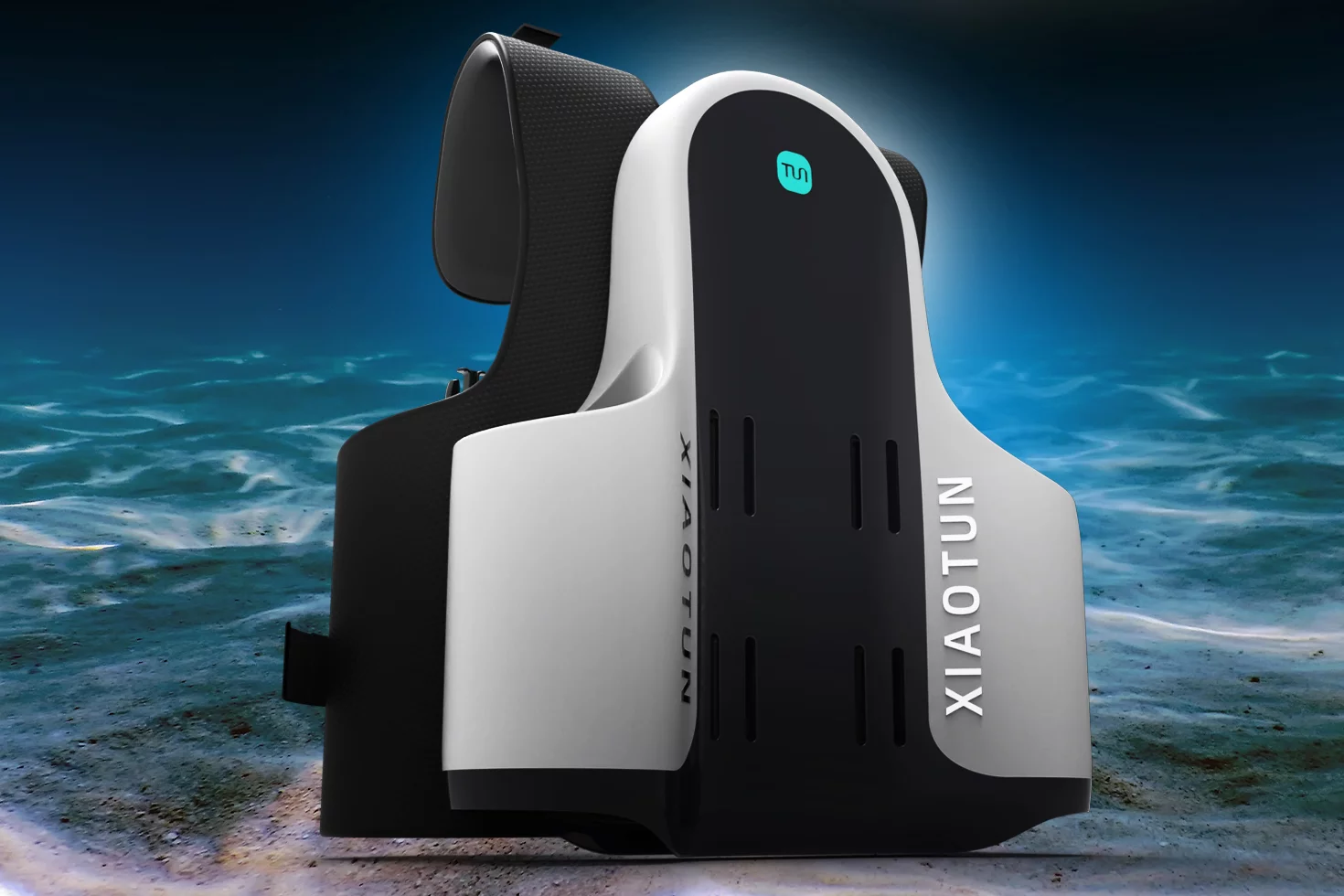 The XiaoTun is made mainly of aluminum alloy and PVC