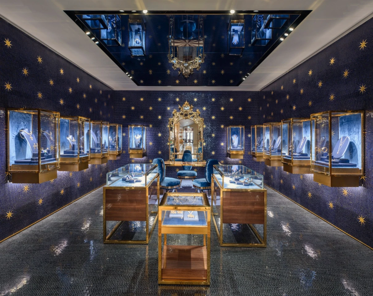 Inside Dolce & Gabbana’s Venice Palazzo in Italy, by French architecture firm Carbondale