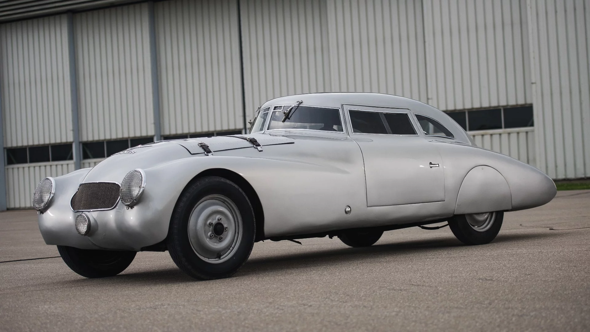 This 1938 Adler Trumpf Rennlimousine is estimated to sell for between $1,200,000 and $1,800,000