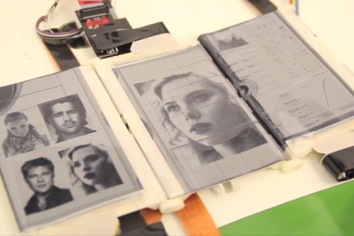 The PaperFold smartphone prototype allows up to three separate E-Ink displays to be combined into various shapes