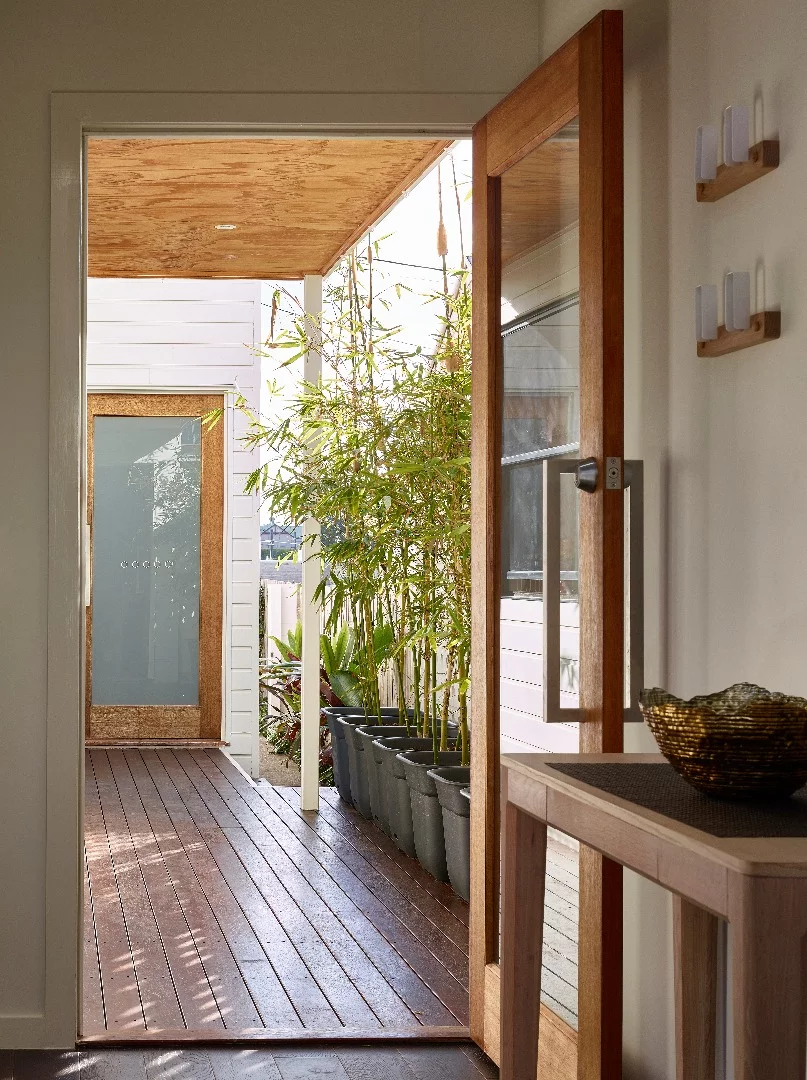 Inside the Two Pavilion House, by Toussaint & Volz