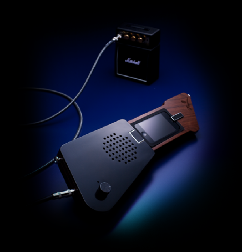 The Fingerist has a built-in speaker with a maximum output of 3W and a line-out socket to allow players to plug into a bigger amplifier