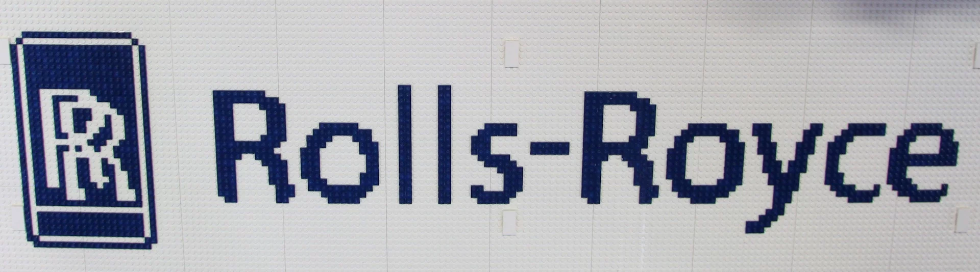 The engine took a team of four people eight weeks to complete (Photo: Gizmag)