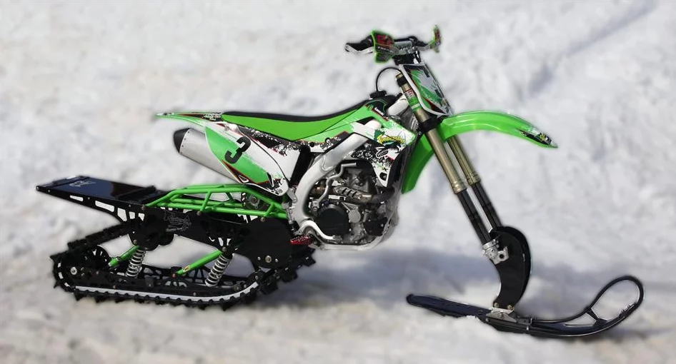A Kawasaki KXF450 with the Mountain Horse Short Track kit