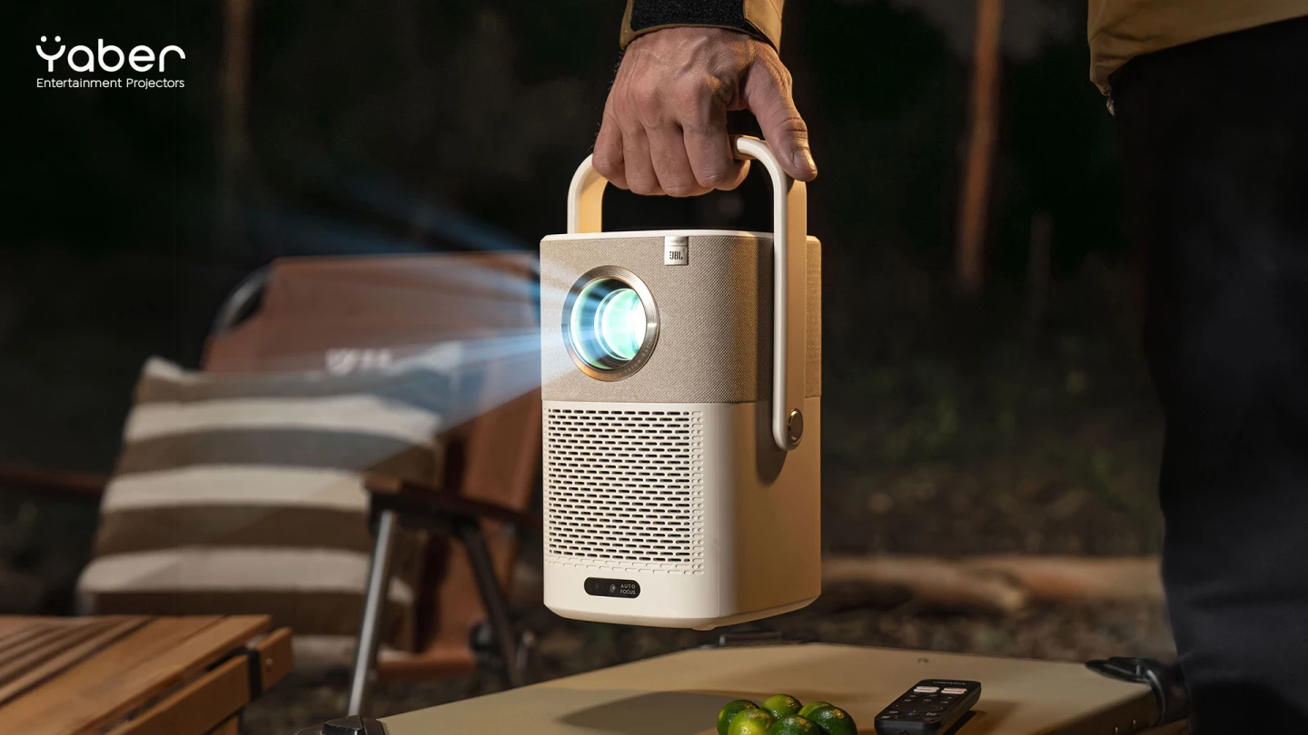 The carry handle doubles as a kickstand, raising the front by up to 15 degrees