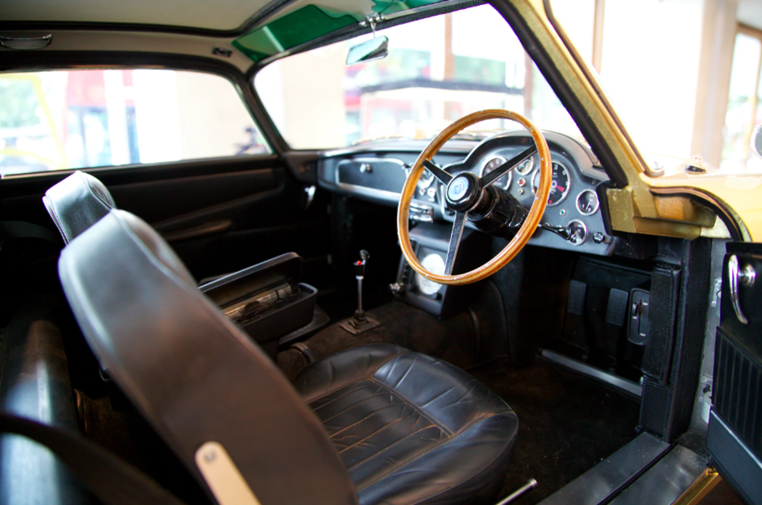 Interior of the replica DB5 (Image: Aston Martin)