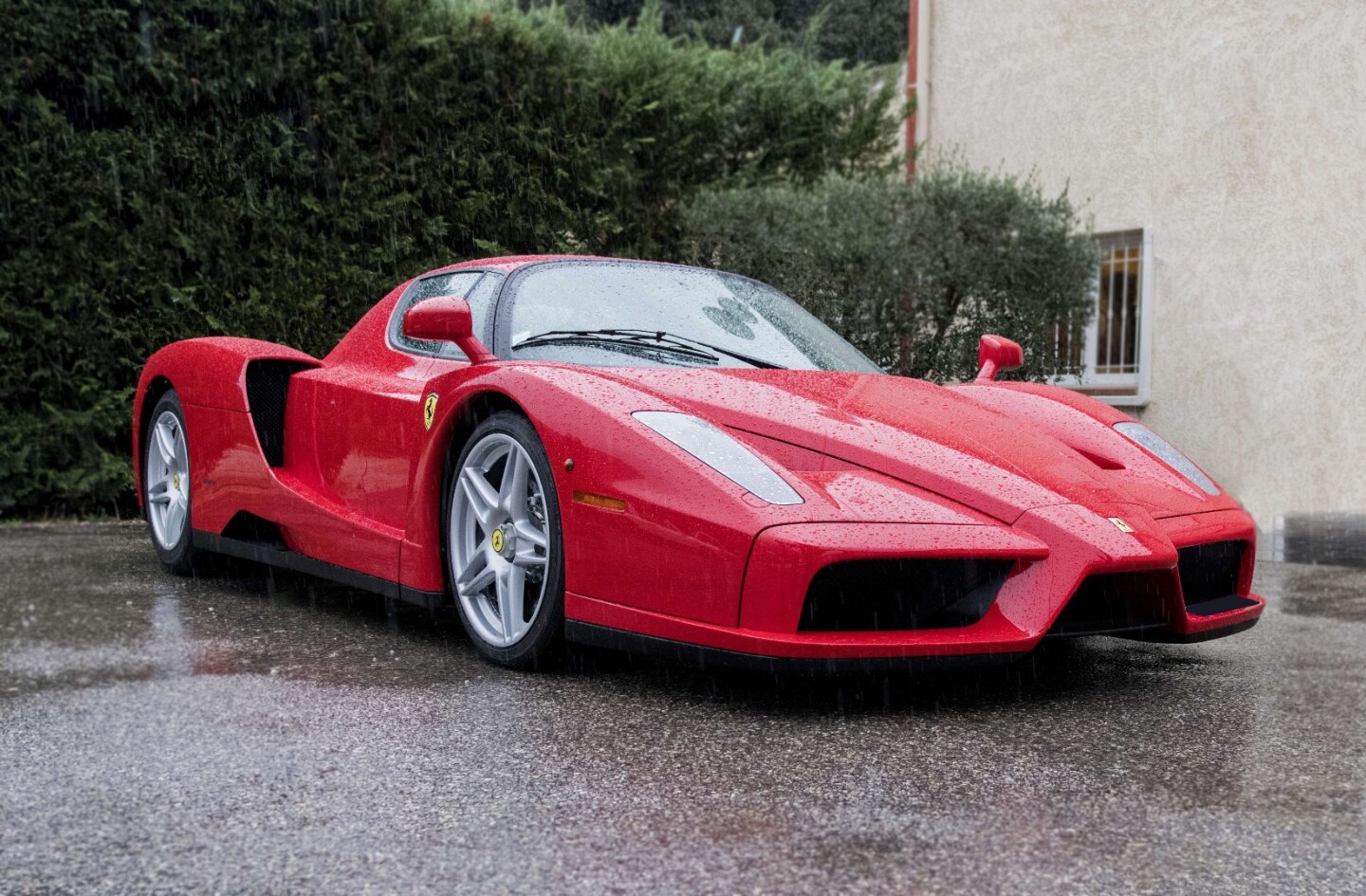 No sale | 2007 Ferrari Enzo | Artcurial | Lot 92 | Auction Description | Estimate: €1,800,000 to €2,200,000