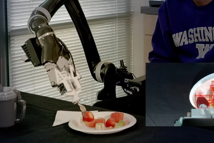 The Assistive Dexterous Arm (ADA) knows how much force to apply to pick up different types of food
