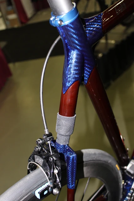 It also features a simple rear suspension (Photo: Ben Coxworth/Gizmag.com)