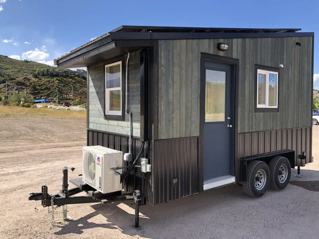 The City of Aspen Carpool Kiosk was created because of a lack of parking spaces in the area and a need for the kind of flexibility an off-grid towable structure can provide