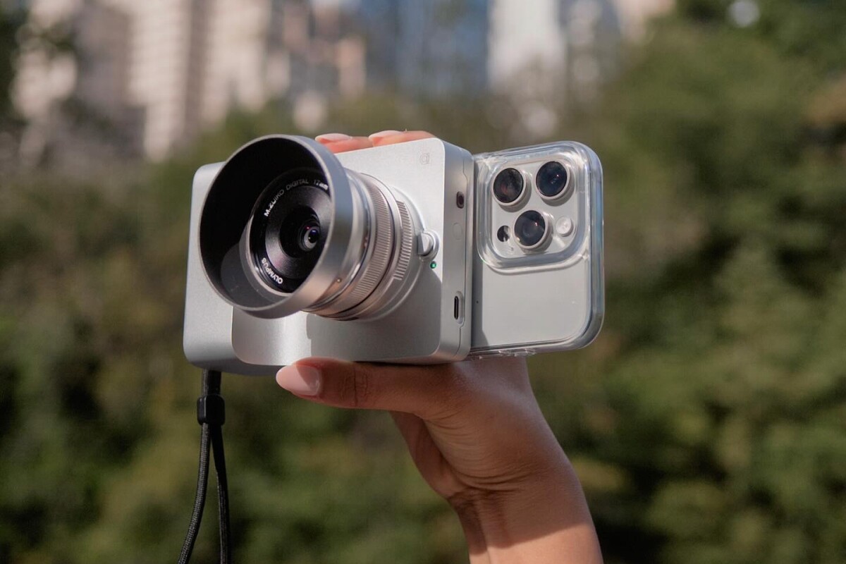 Creating on easy mode with Caira, the 'intelligent camera of the future'