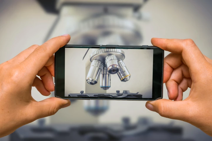 Forget selfies; you'll be able to take a cell-fie with this new tech