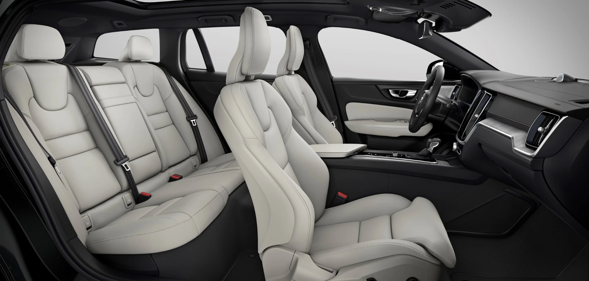 Volvo V60 Cross Country interior
