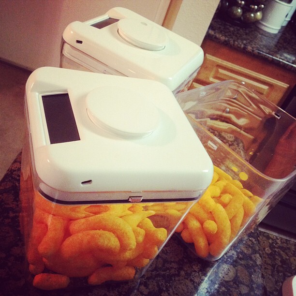 Kitchen Safe Protects Your Treats From Yourself With A Time Lock