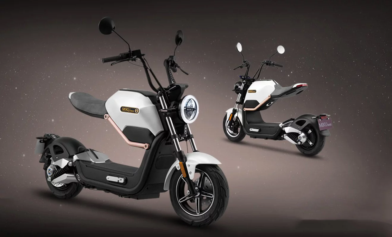 The Miku Max: wacky scootercycle thingy with a 60 km range