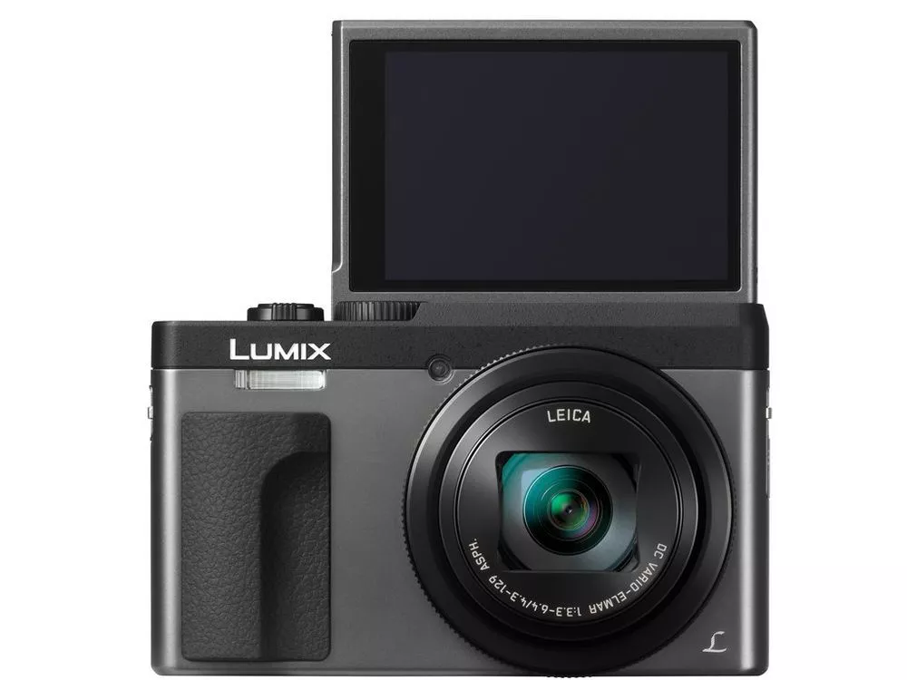 The Lumix DC-ZS70's 1,040k-dot, 3-inch tilting touchscreen will doubtless please selfie obsessed snappers