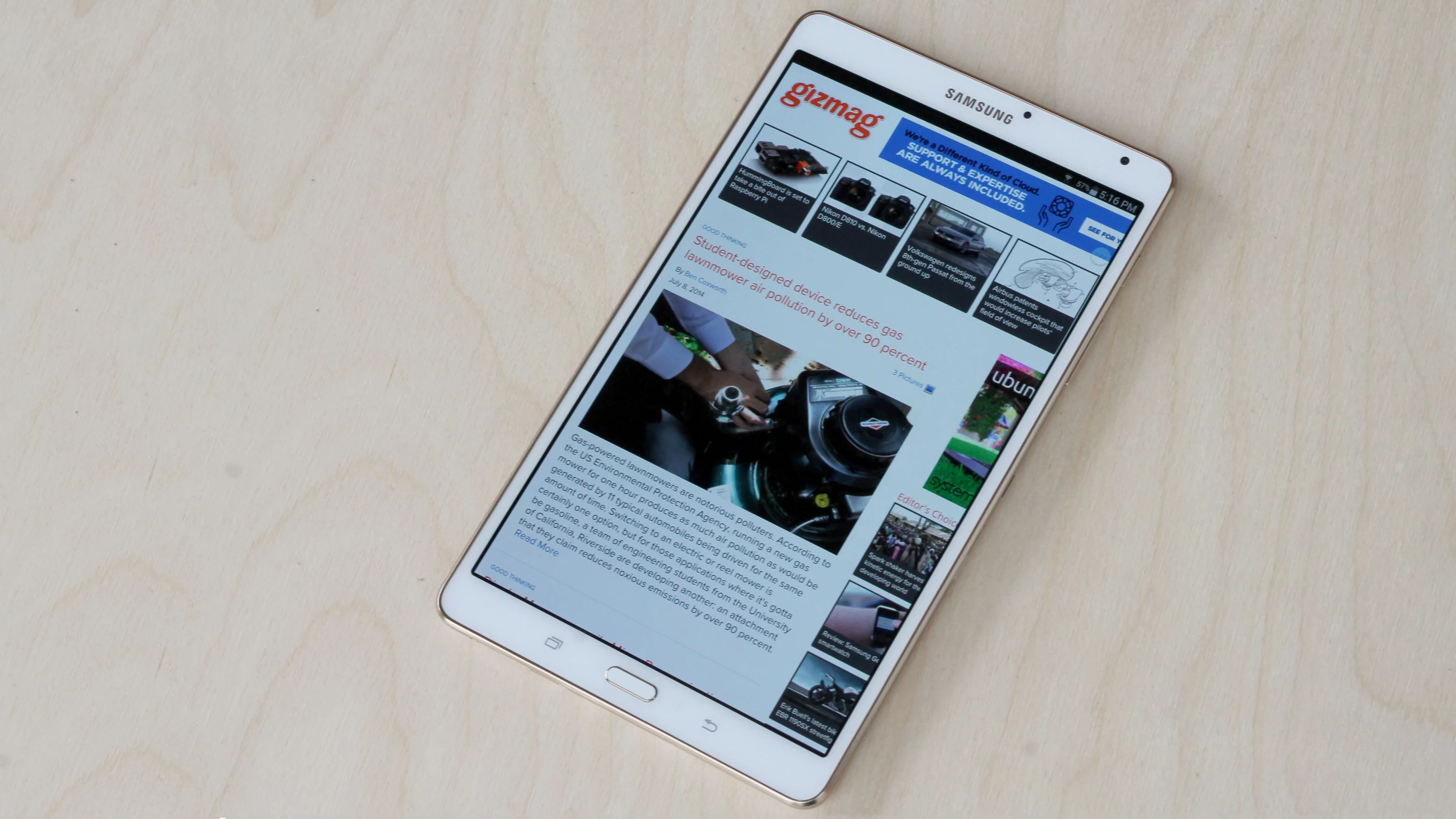 This Tab S sports an 8.4-in display with a 16:10 aspect ratio (there's also a 10.5-in version)