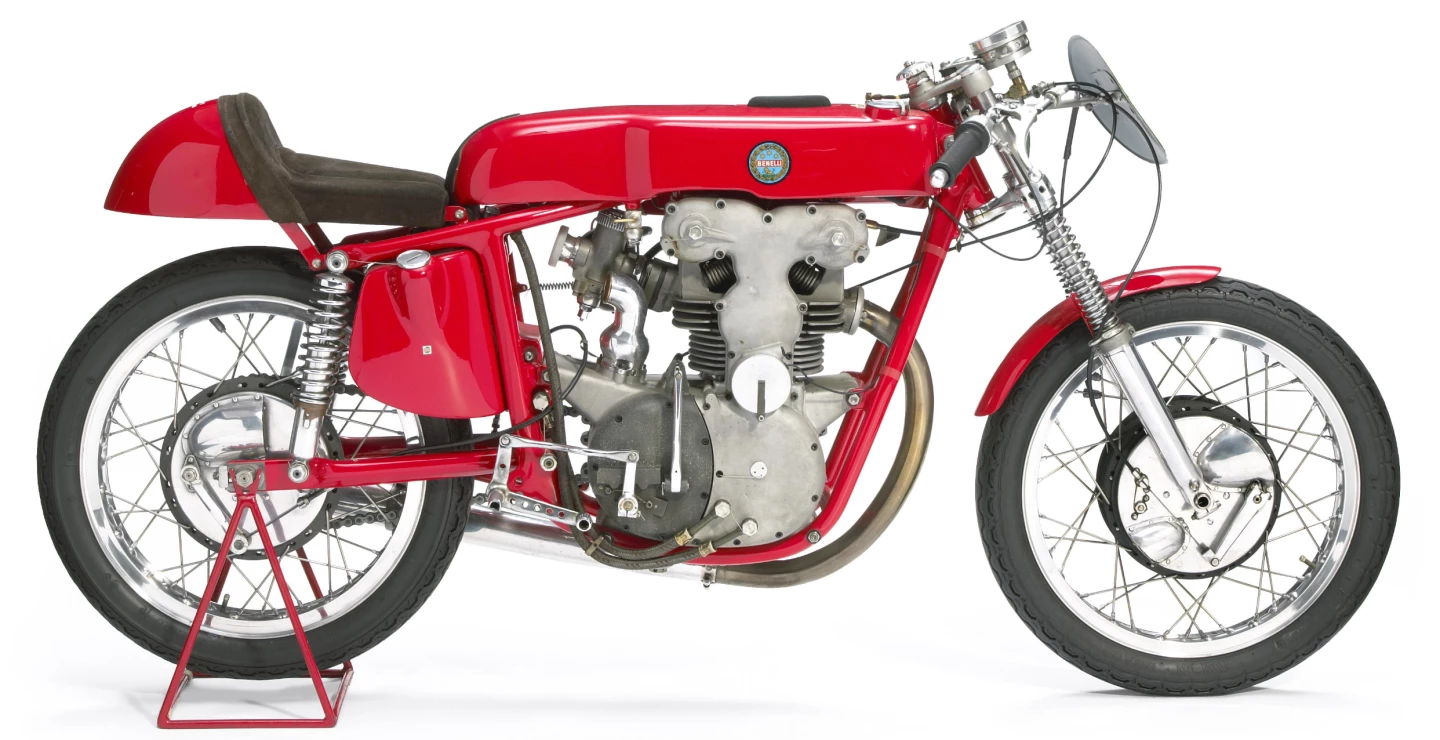 Benelli returned to Grand Prix racing in 1959 with a new, short-stroke (70x64.8mm) 250 engine that produced 33-35bhp at 10,200rpm. Faced with twin-cylinder bikes from MV and Ducati and a four-cylinder from Honda, the new single struggled to be competitive, with one win in the Swiss Grand Prix with Geoff Duke in the saddle its major success. Only four were built, only three are known to still exist, and although a cavalcade of famous riders such as Duke, Mike Hailwood, Dickie Dale, Silvio Grassetti, Jack Murgatroyd, Percy Tait, Allen Dugdale and Ralph Bryans rode the Benelli single, the race history of the remaining examples cannot be attributed. This 1958/59 Benelli 248cc Grand Prix Racer (one of the original four bikes), sold for GBP 71,900 (US$135,420) at Bonhams’ Stafford auction in October, 2006