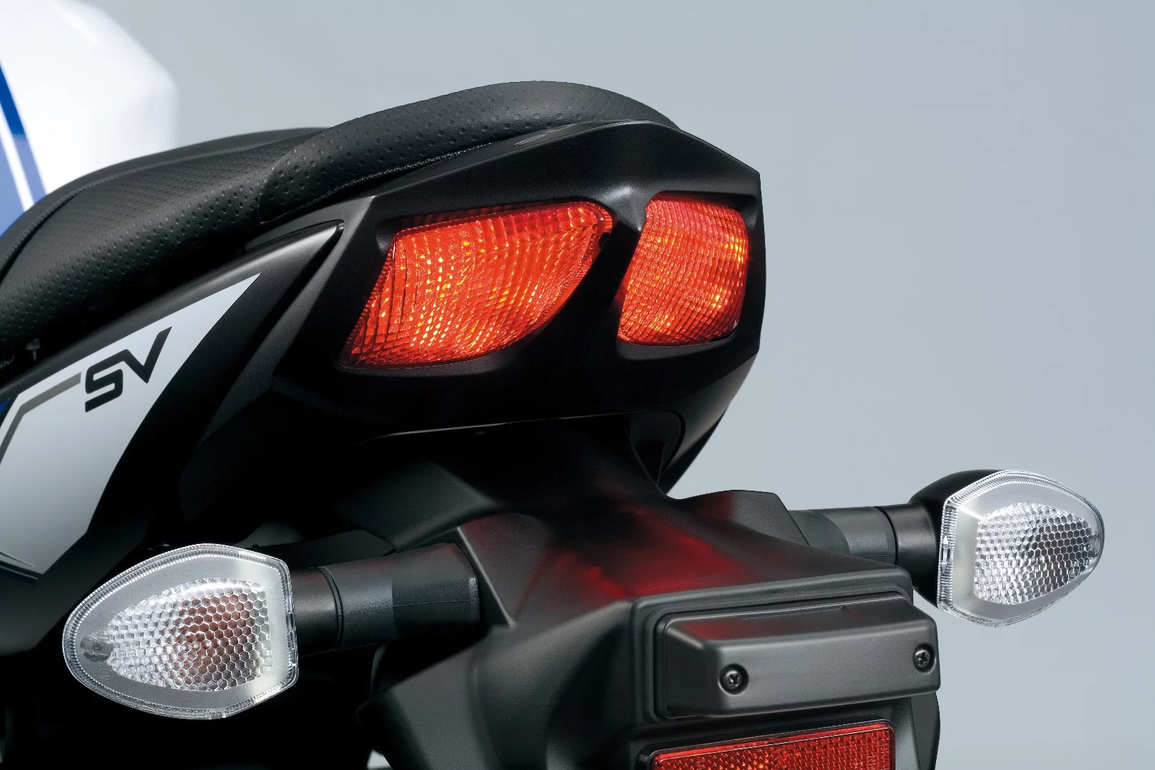 LED rear lights for the 2016 Suzuki SV650