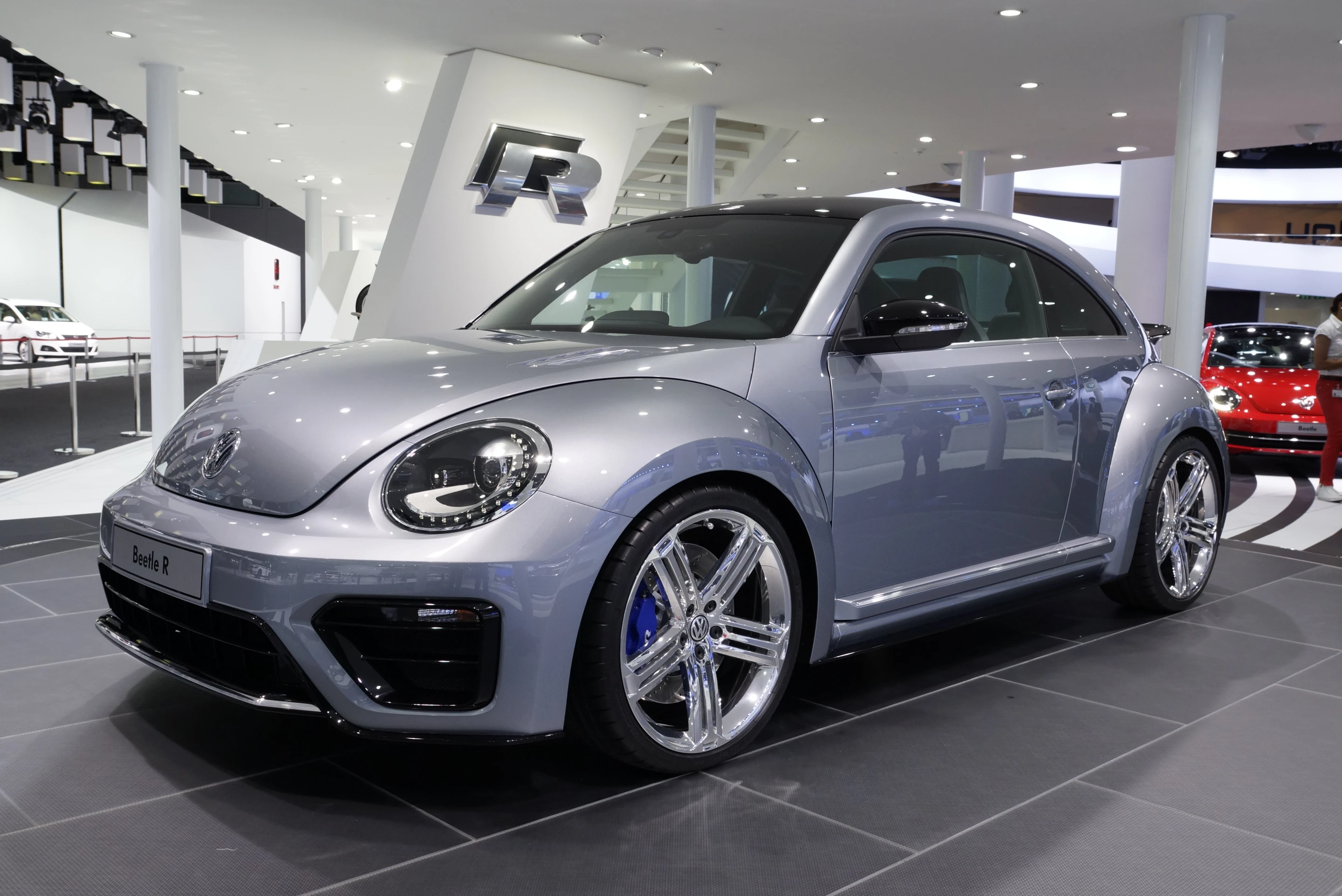 Volkswagen is set to debut the Beetle R, a high-performance design study of its existing Beetle 2.0 TSI