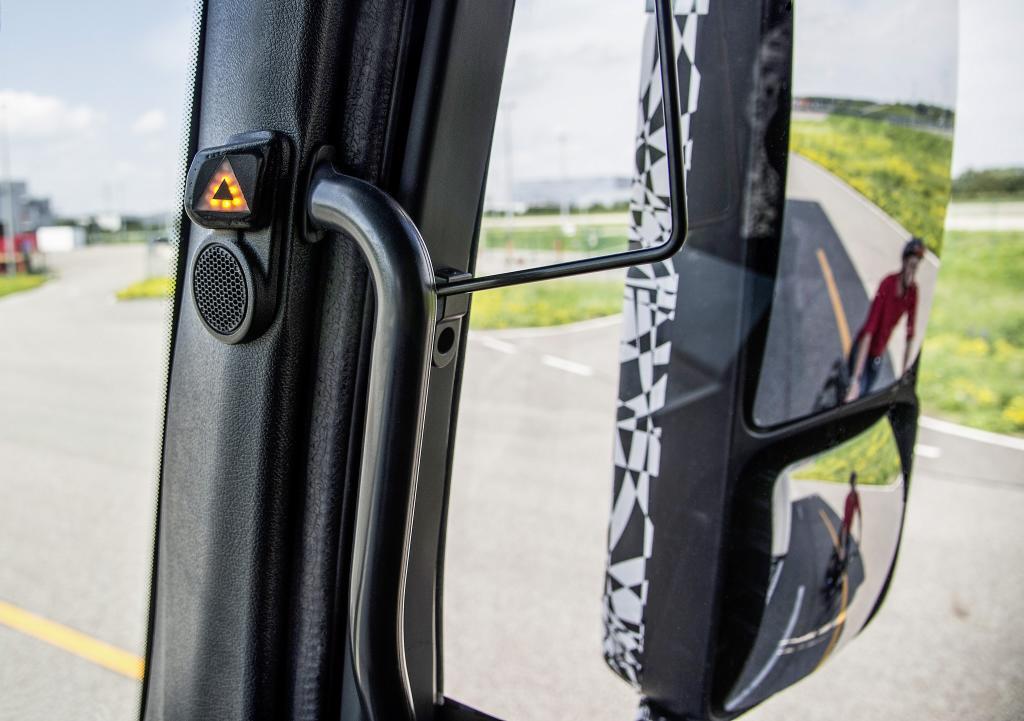 MercedesBenz unveils Blind Spot Assist technology for trucks