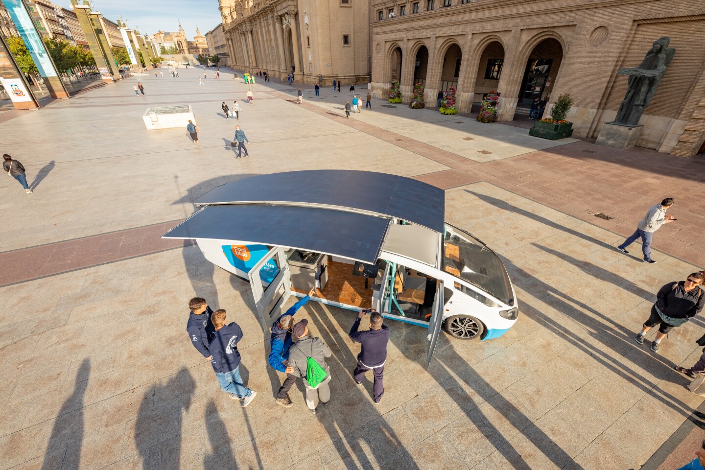 An important part of the Stella Vita European tour is showing the vehicle off to the public, here in Zaragoza