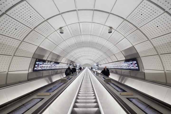 The Elizabeth Line has been named the winner of the UK's top architectural award, the Stirling Prize, by the Royal Institute of British Architects