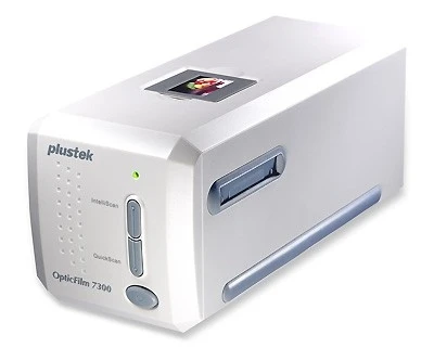 Plustek 7300
