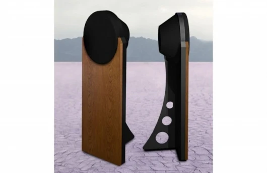 A better look at the CS3's open baffle design.