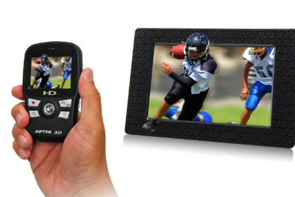 Aiptek will shortly release a 3D camcorder capable of capturing still images as well as HD movies and a 3D photo frame display to show off all those magical stereoscopic moments