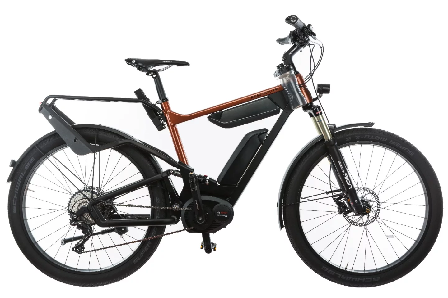 The 2017 Riese & Muller Delite GT Touring offers an optional 1,000 Wh DualBattery