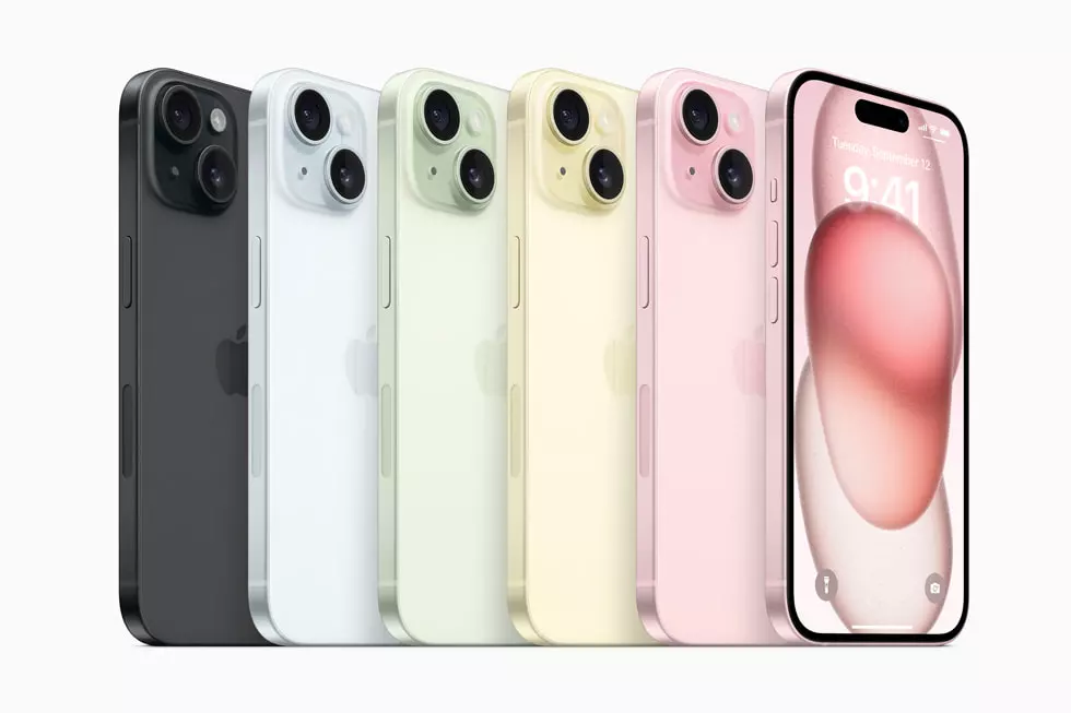 The iPhone 15 and 15 Plus are available in five back-glass color choices