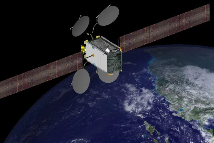 Two of Boeing's 702SP satellites will be launched stacked one on top of another (Image: Boeing)
