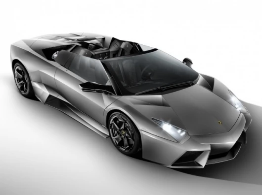 The Lamborghini Reventón Roadster - less a car than a million Euro, 330 kmh carbon fiber sculpture