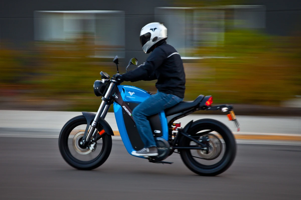 Brammo Enertia Plus - 80 miles on a single charge