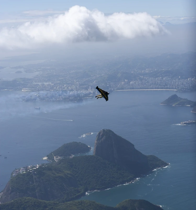Rossy soars over Rio (Copyright: John Parker/Breitling SA, photo via AP Images)