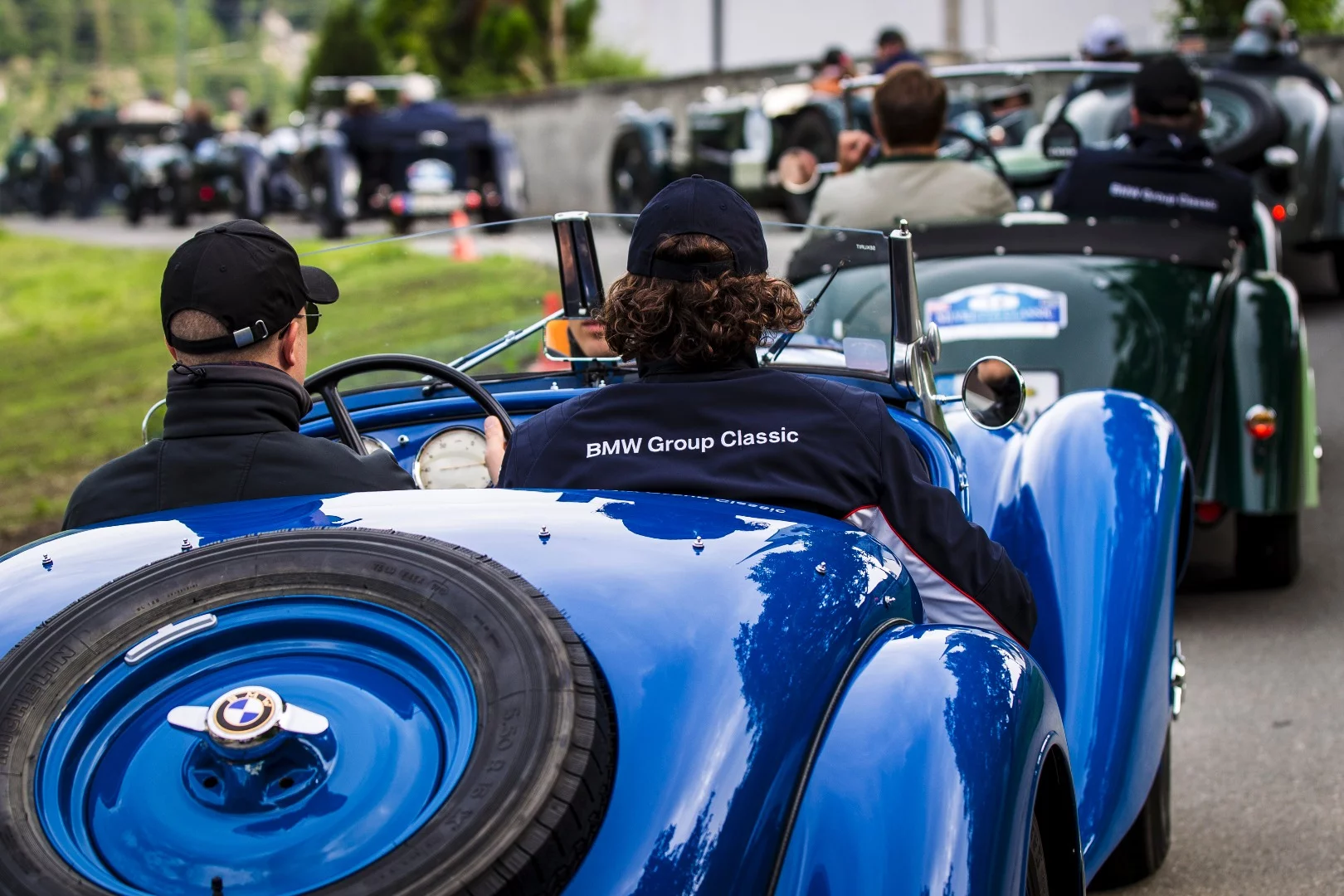 The 328's skinny wheel couldn't look more out of place when you compare it to the wide wheels on modern racecars